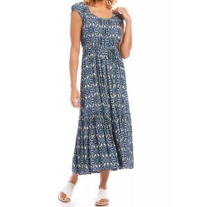 Karen Kane print sand sky blue tired midi dress with side pockets, Size M